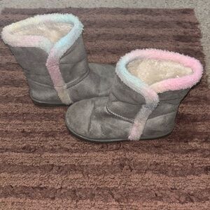 Little girls warm comfy winter boots